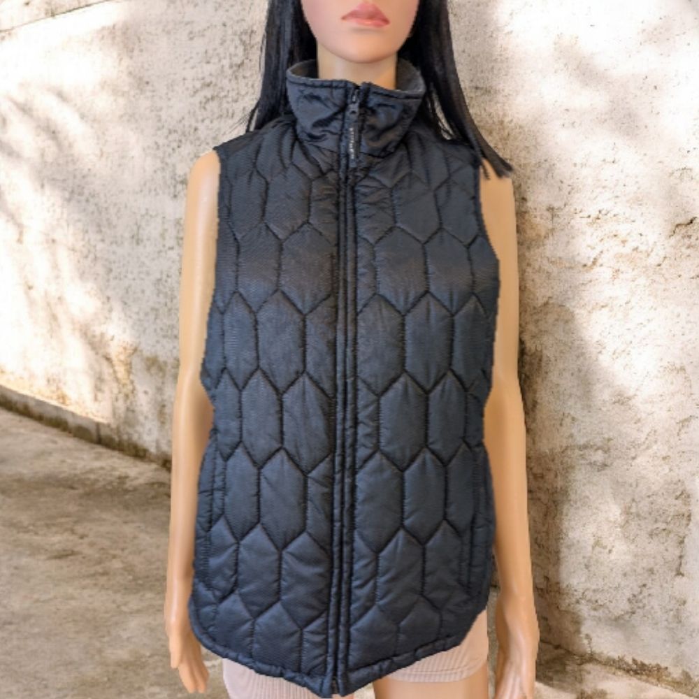 Exofficio Black Honeycomb Puffer Winter Vest